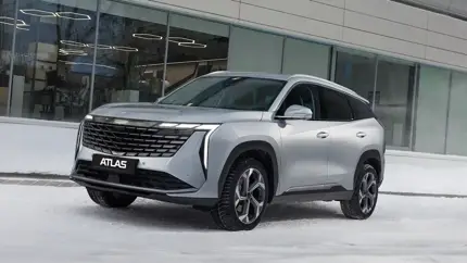 Насколько подорожал кроссовер Geely Atlas за год продаж в РФ