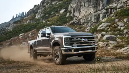 Мощный Super Duty едет в Оквилл: завод в Канаде запускает новые мощности