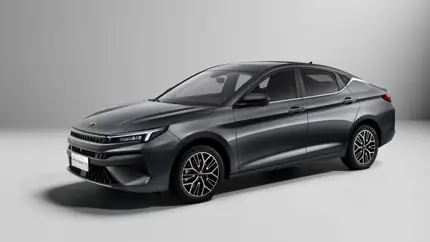 Лифтбек «Москвич 6» постепенно появляется в российских автосалонах
