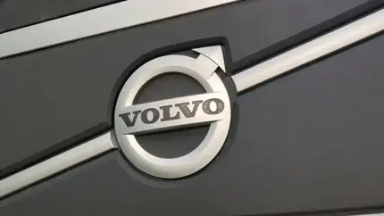 Volvo S60 II с пробегом: скромный клиренс, дорогие запчасти и скрытые плюсы