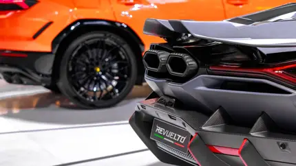 Две новинки Lamborghini уже в пути: ждать ли электрический суперкар в 2026