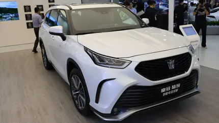 В Россию привезли необычный кроссовер Toyota: его никогда раньше не продавали в РФ официально