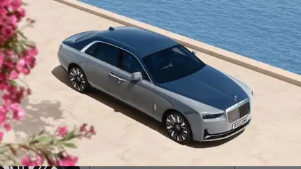 Самый тихий и роскошный седан Rolls-Royce появился в России: названы цены