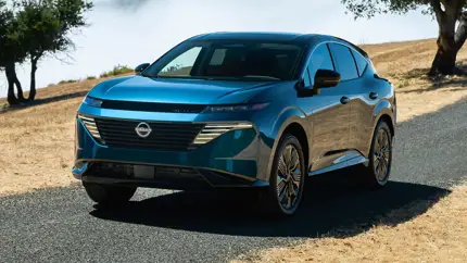 «Турбочетвёрка» и «автомат»: представлен новый Nissan Murano