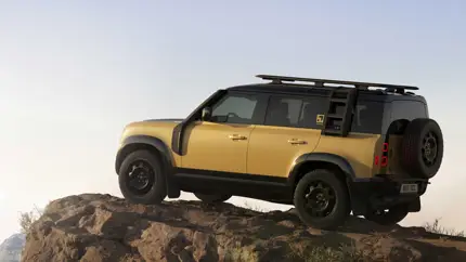 Легендарный Land Rover Defender получил новую спецверсию