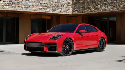 Самая мощная Panamera в истории: представлена Porsche Panamera Turbo S E-Hybrid