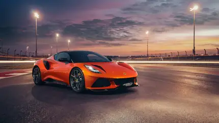 Lotus сделал Emira легче и злее: меньше веса, больше прижима и почти 300 км/ч