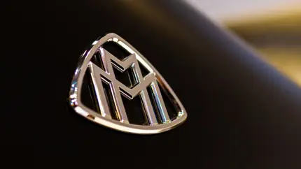 В России продают Maybach 57S экс-футболиста «Барселоны»