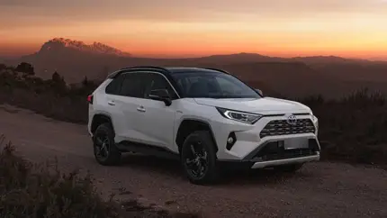 Компания Toyota обновит RAV4 в последний раз