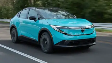 Победитель женского голосования: Nissan LEAF признан лучшим среди компактных авто