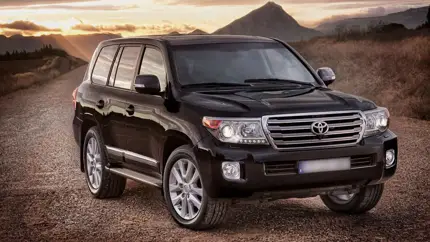 Назад в будущее: 17-летний Land Cruiser 200 сохранился лучше нового, цена удивит
