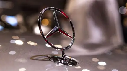 Mercedes-Benz срочно отзывает более 24 тыс. машин: что случилось?