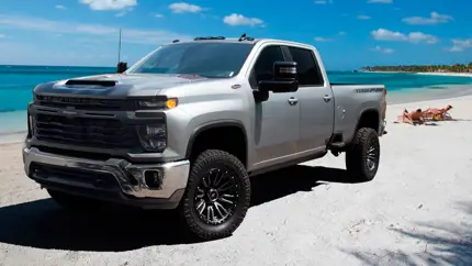 Этот пикап создан не для работы: Yenko превратил Silverado в безумный внедорожник