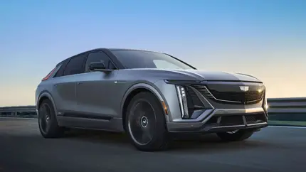 Бренд Cadillac рассекретил свой первый электрический спорткар