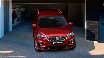 В РФ привезли недорогой и надежный 7-местный Suzuki
