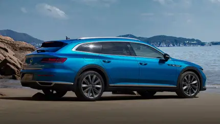 Китайский «немец» с претензией на внедорожность: в РФ привезли новый Volkswagen CC Shooting Break