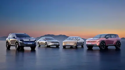 Альянс Renault-Nissan-Mitsubishi борется за выживание: выпуск авто рухнул до исторического минимума