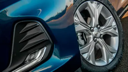 В России стал доступен недорогой американский аналог LADA Vesta