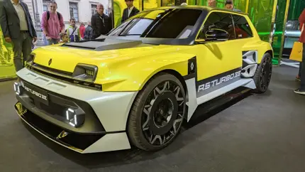 Renault проверяет новый способ продажи авто: без давления и очередей