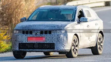 150 л.с. и гибридный полный привод: Dacia выйдет в новый сегмент