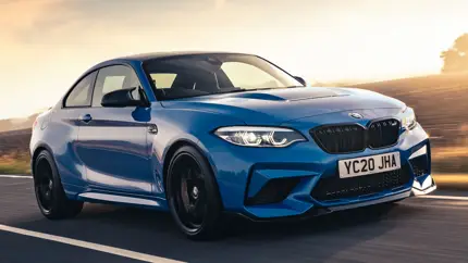 Великолепная семёрка: назван топ легендарных автомобилей BMW 21 века