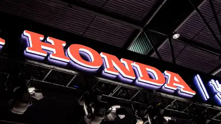 Японцы не справились: водородные автомобили Honda под вопросом