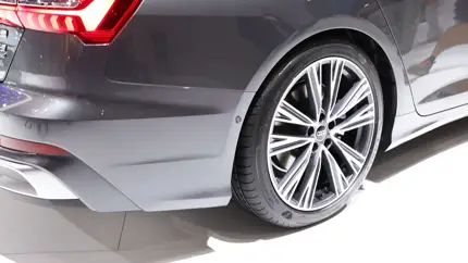 В России выставили на продажу 18-летнюю Audi A6 в состоянии новой машины