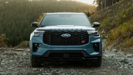 Дебютировал обновленный кроссовер Ford Explorer