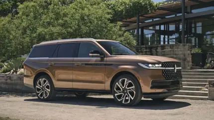 Дебютировал новый Lincoln Navigator 2025 модельного года