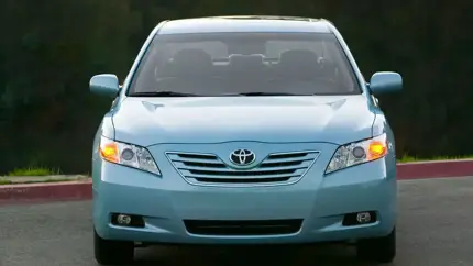 Безумие рынка: Toyota Camry 2007 года выпуска продают за 3,7 млн рублей
