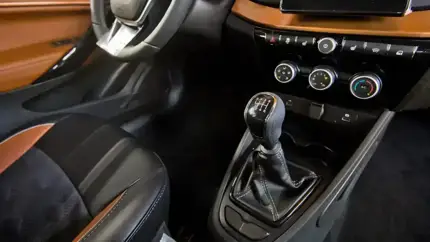 Владельцам Lada Vesta с китайской «механикой» неожиданно назначили нулевое ТО