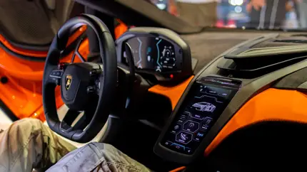 Продажи люксовых автомобилей в России выросли в два раза