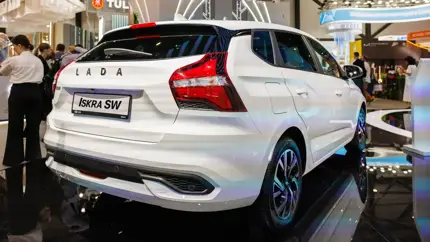 Новая Iskra зажигает: «АвтоВАЗ» запустил отгрузки модели с мотором от Vesta