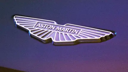 Эксклюзив не из дешевых: в России выставили на продажу лимитированный Aston Martin Valour за 275 млн рублей