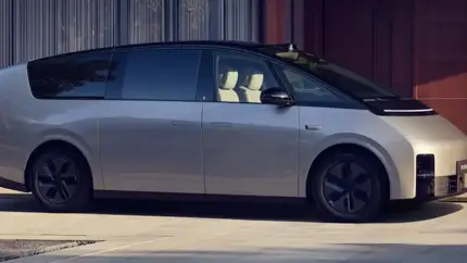 Li Auto почти завершила отзыв электромобиля MEGA