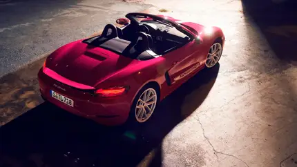 Легендарный Porsche Boxster готовится к жизни без ДВС