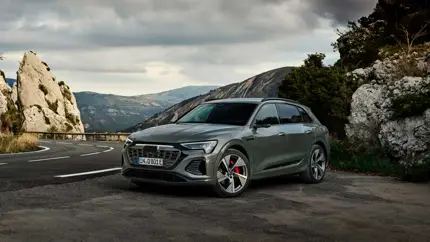 Молодые выбирают Audi, старшие — Mercedes: новый рейтинг удивил деталями