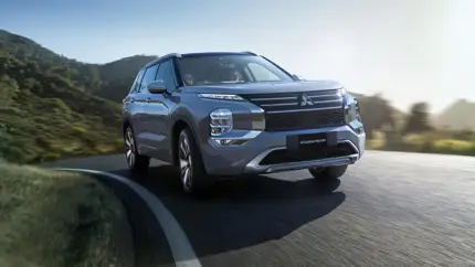 Новый Outlander Plug-In Hybrid: 22,7 кВт·ч, 86 км на электричестве и улучшенная управляемость