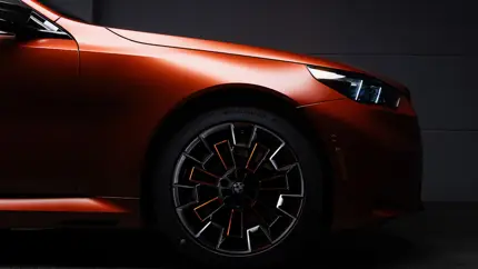Всего один эксклюзивный экземпляр: BMW M5 Pebble Beach Concours d’Elegance #1/1 продадут на аукционе
