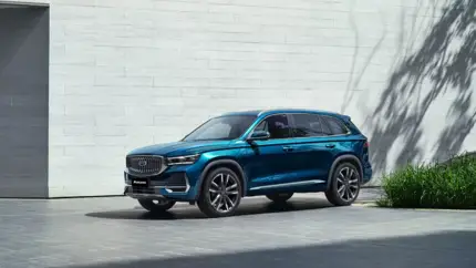 Популярный в России кроссовер Geely Monjaro вырос в цене: названа новая стоимость