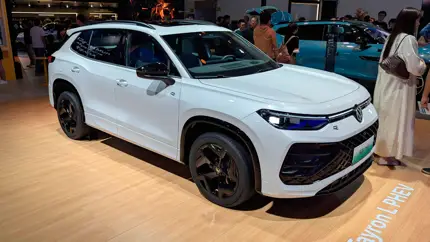 Volkswagen зашел в Пекин с козырей: от гибрида до большого SUV
