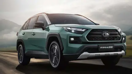 В России за месяц подешевел любимый кроссовер Toyota россиян