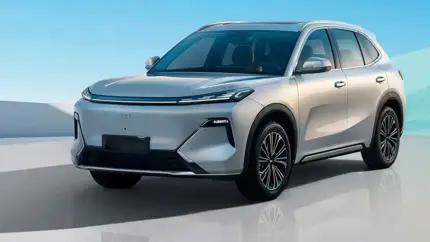 Это больше не секрет: раскрыты комплектации нового Geely EX5 EM-i для России