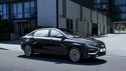 Почему на АвтоВАЗе известному автоблогеру так и не отдали новую Lada Aura, за которую он внес предоплату