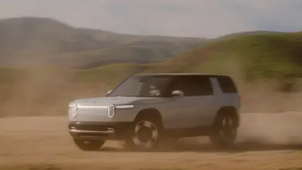 Новый завод Rivian получил другой план: 300 тысяч машин, R2 и роботакси