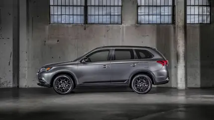 Outlander против RAV4: эксперт оценил надёжные кроссоверы на вторичке