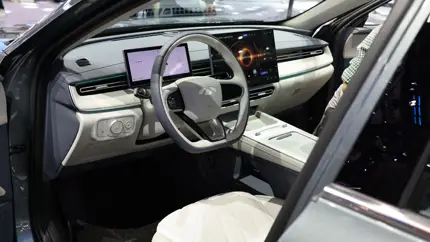Сколько новых легковых авто купят россияне в 2025 году: эксперты уже всё знают заранее