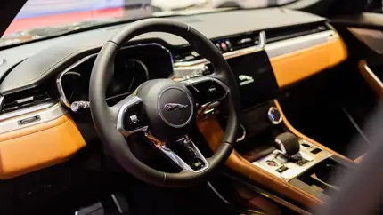 Jaguar Land Rover отзывает 21 тыс. авто в США: проблема с подушками безопасности