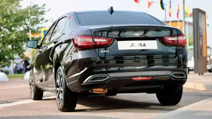 Продажи LADA Aura выросли вдвое: кто покупает российский бизнес-седан
