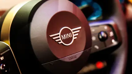 Малыш, который насмотрелся гонок Дакар: готовится «жёсткий» Mini вне формата SUV